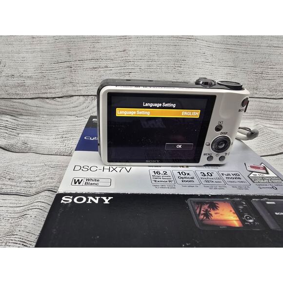 Sony Cyber-Shot DSC-HX7V 16.2MP Digital Point & Shoot Camera White MINT w/Box - Picture 13 of 13
